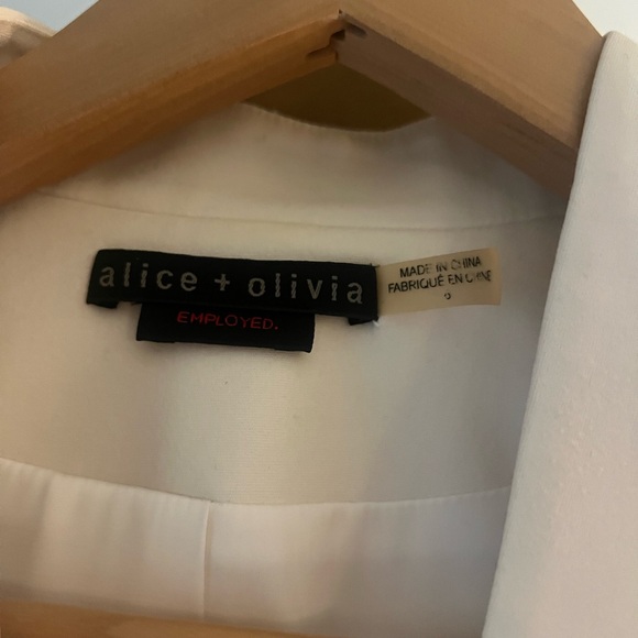 Alice + Olivia Off-White Blazer - Picture 4 of 6
